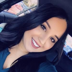 Meet your Posher, Alexis